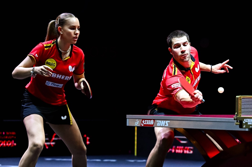 上多一人的, 俱乐部, 我们队内有