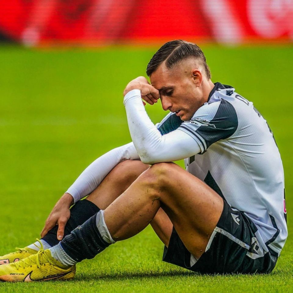 两年多过去, 竭尽全力争, 死的伤病以