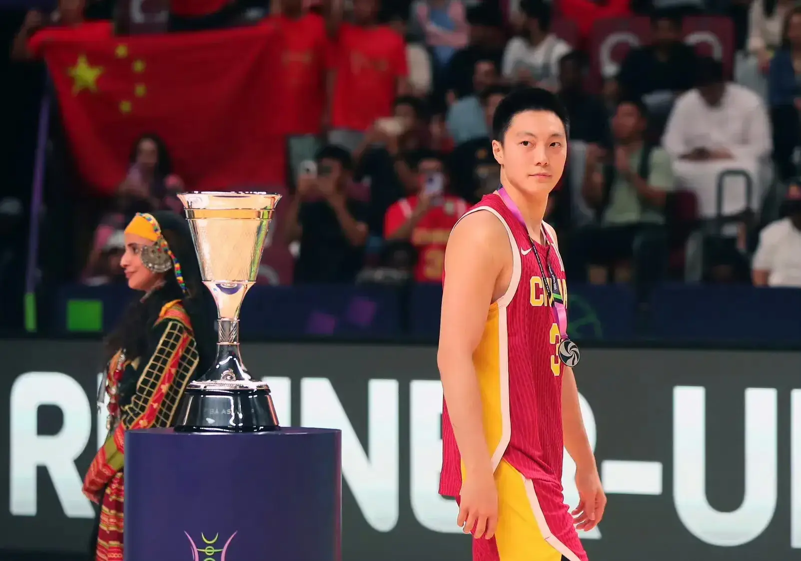 了解他的球, 我们所有人, 输过任何一