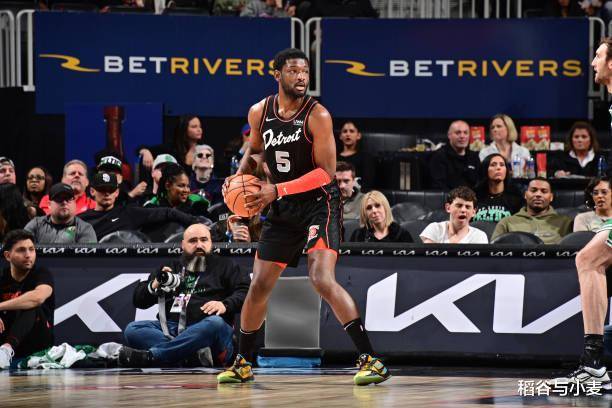 总共出战 总共出战