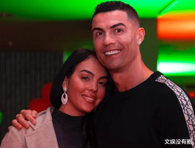 目测主钻达, 年风雨相伴