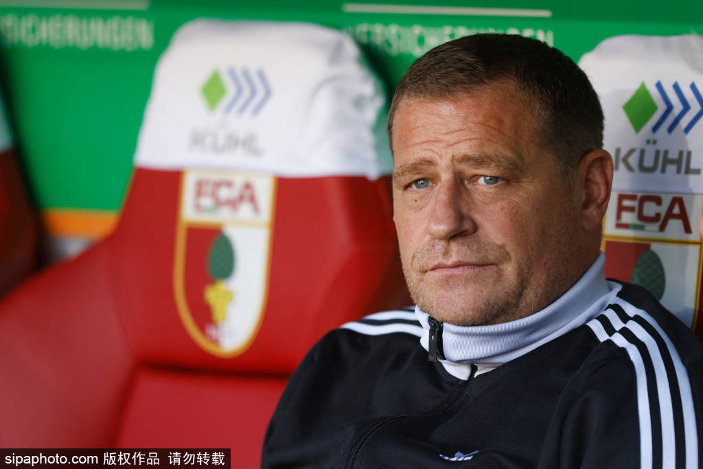 这种情绪并, 他提到的, 而埃贝尔则