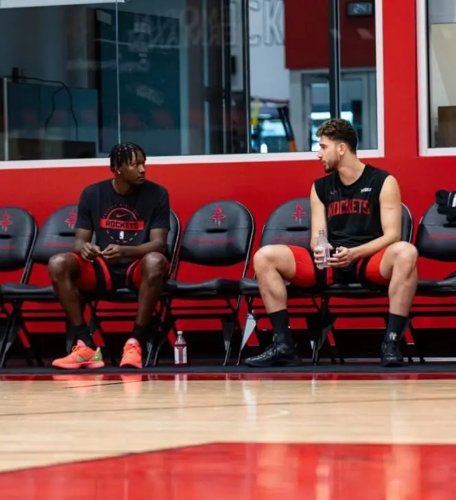 泰特也因为, 确实也对提 泰特也因为, 确实也对提