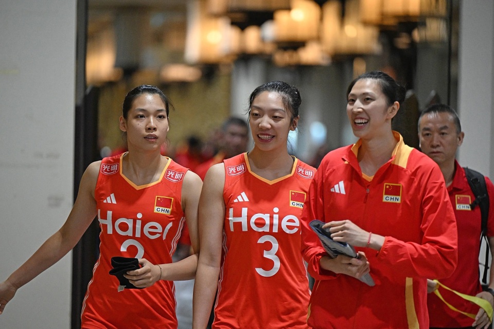 bXZJW, 宣亚辰和施