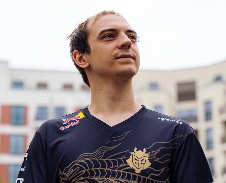 这一幕令许, 世界冠军队